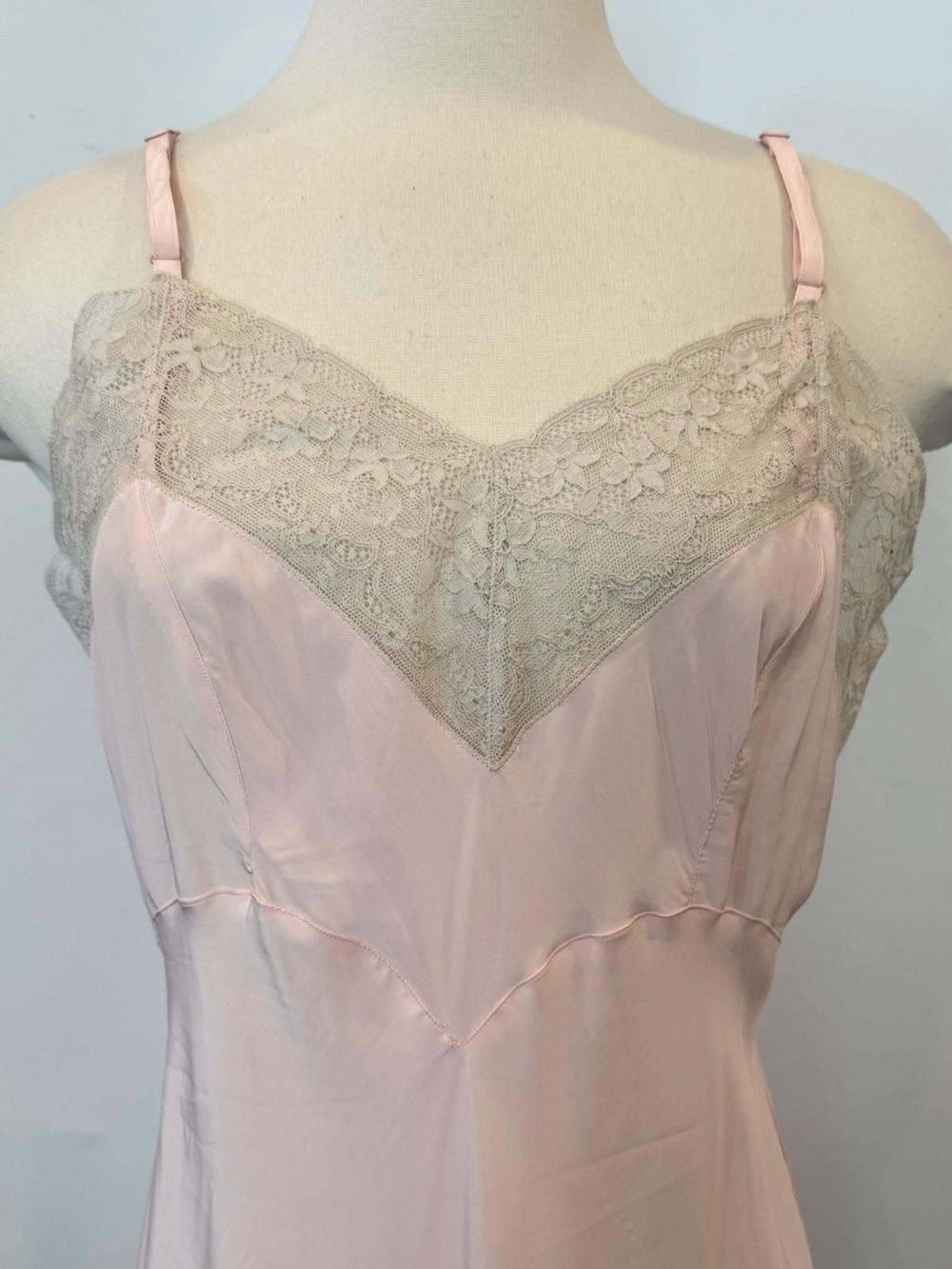 1940s Silky Rayon Pink Ivory Lace Skycharmer Skylon Vintage Full Slip Dress 18 L - Picture 8 of 13